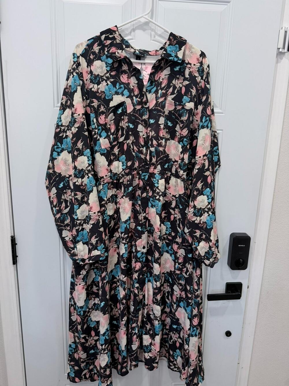 TORRID Midi Studio Crepe Floral Long Sleeve Button-Front Shirt Dress With Pocket